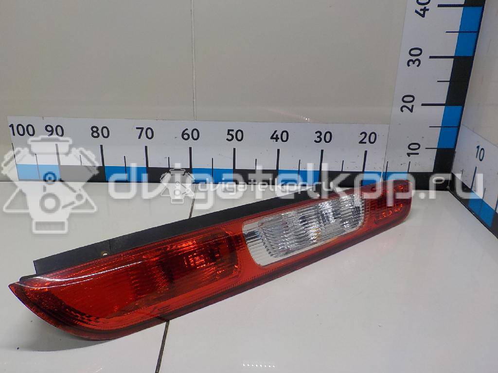 Фото Фонарь задний правый  1420450 для Ford Focus {forloop.counter}}