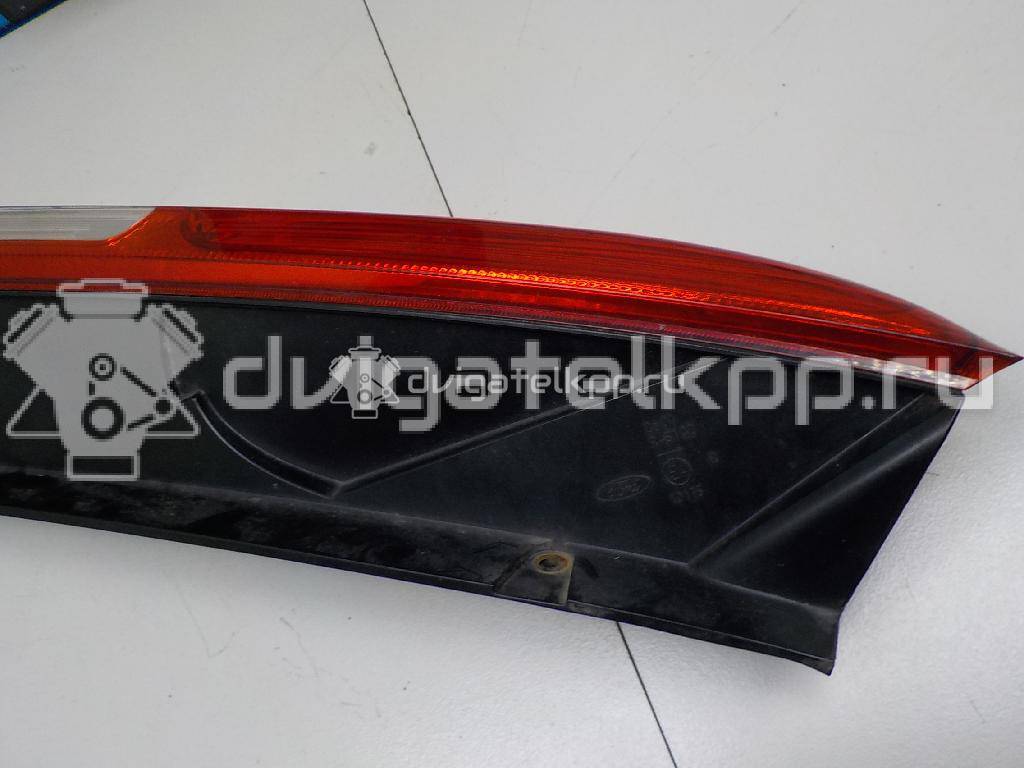 Фото Фонарь задний правый  1420450 для Ford Focus {forloop.counter}}