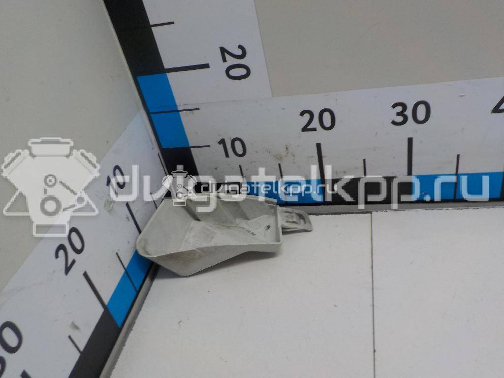 Фото Кронштейн заднего бампера правый  1722283 для Ford Focus {forloop.counter}}