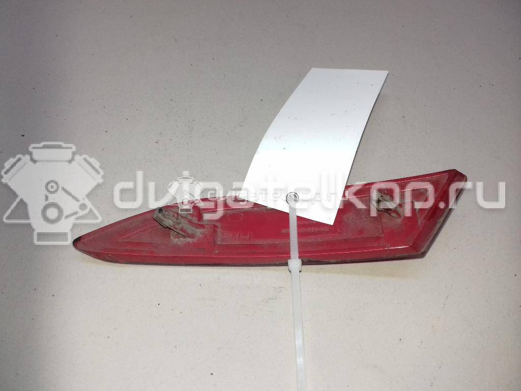 Фото Отражатель в бампер задний правый  bm51515b0ad для Ford Focus {forloop.counter}}