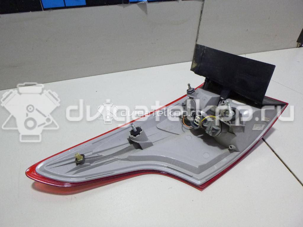 Фото Фонарь задний наружный правый  1785512 для Ford Focus {forloop.counter}}