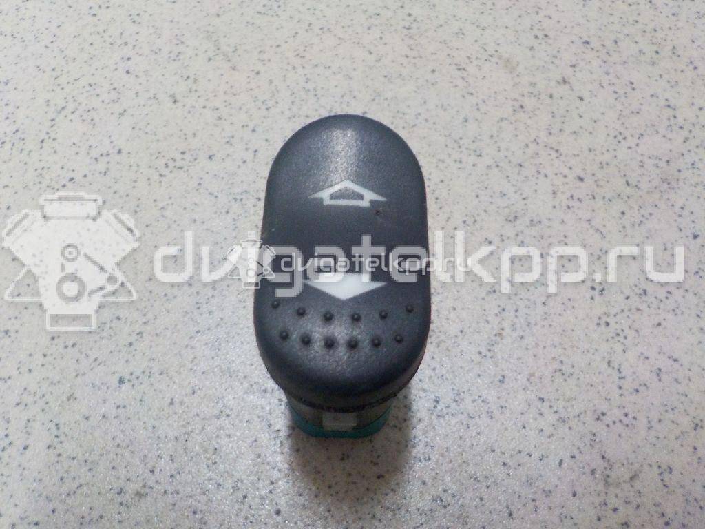 Фото Кнопка стеклоподъемника  1383293 для Ford Transit {forloop.counter}}