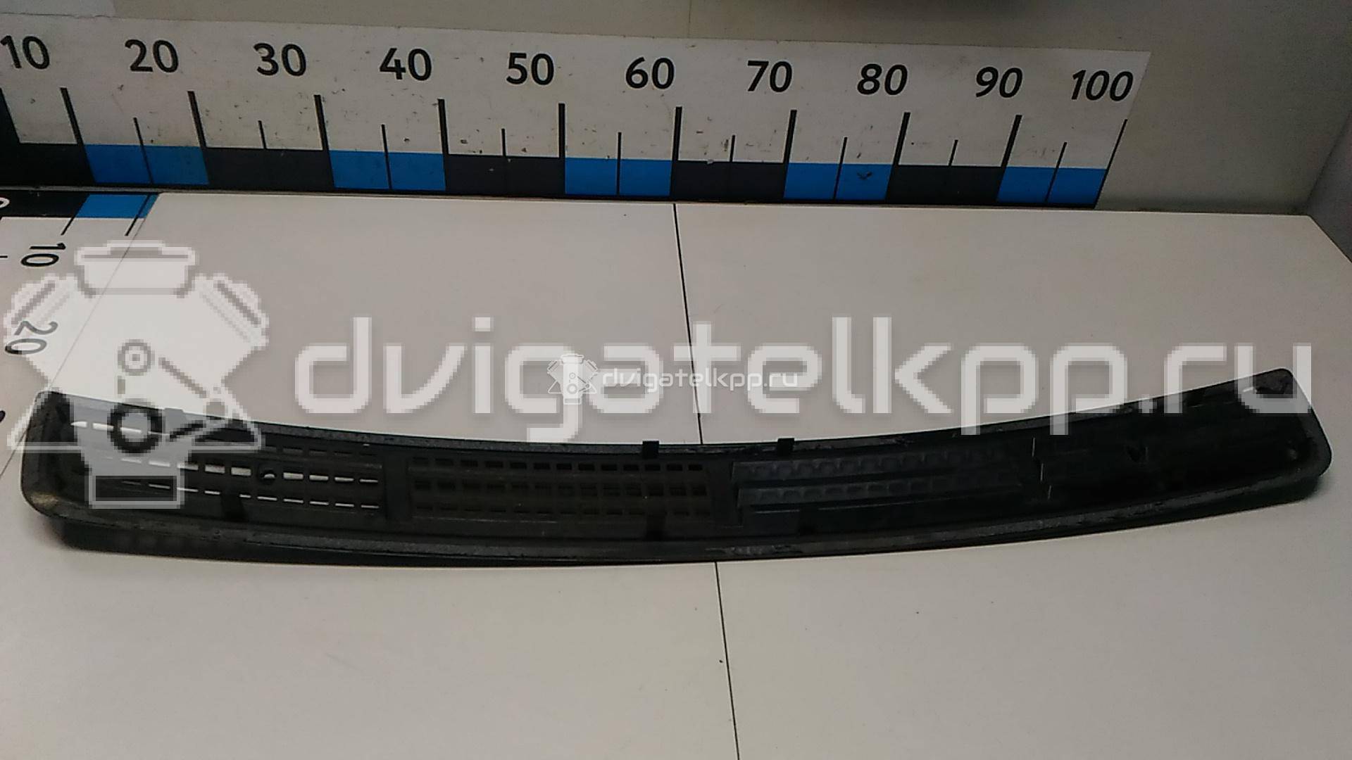 Фото Решетка в капот  1493805 для Ford Transit {forloop.counter}}