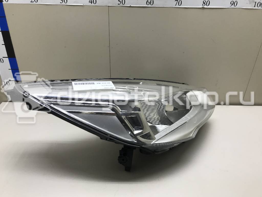 Фото Фара правая  1808349 для Ford Kuga {forloop.counter}}