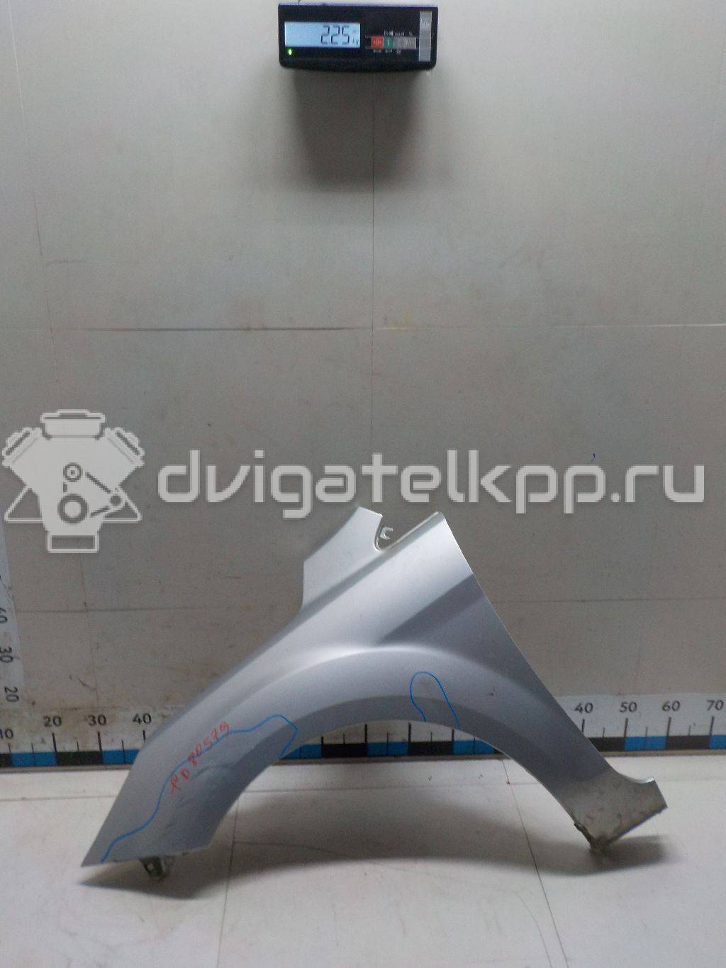 Фото Крыло переднее левое  1521597 для Ford Focus {forloop.counter}}