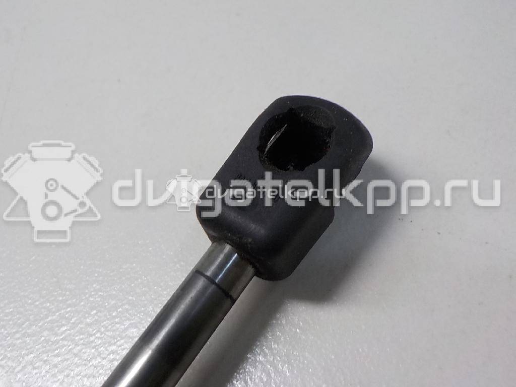 Фото Амортизатор двери багажника  LR030618 для land rover Freelander 2 {forloop.counter}}