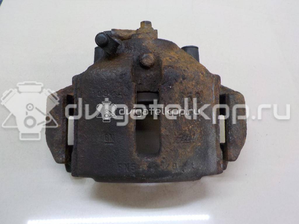 Фото Суппорт тормозной передний правый  90509197 для Opel Calibra A 85 / Omega , / Vectra {forloop.counter}}