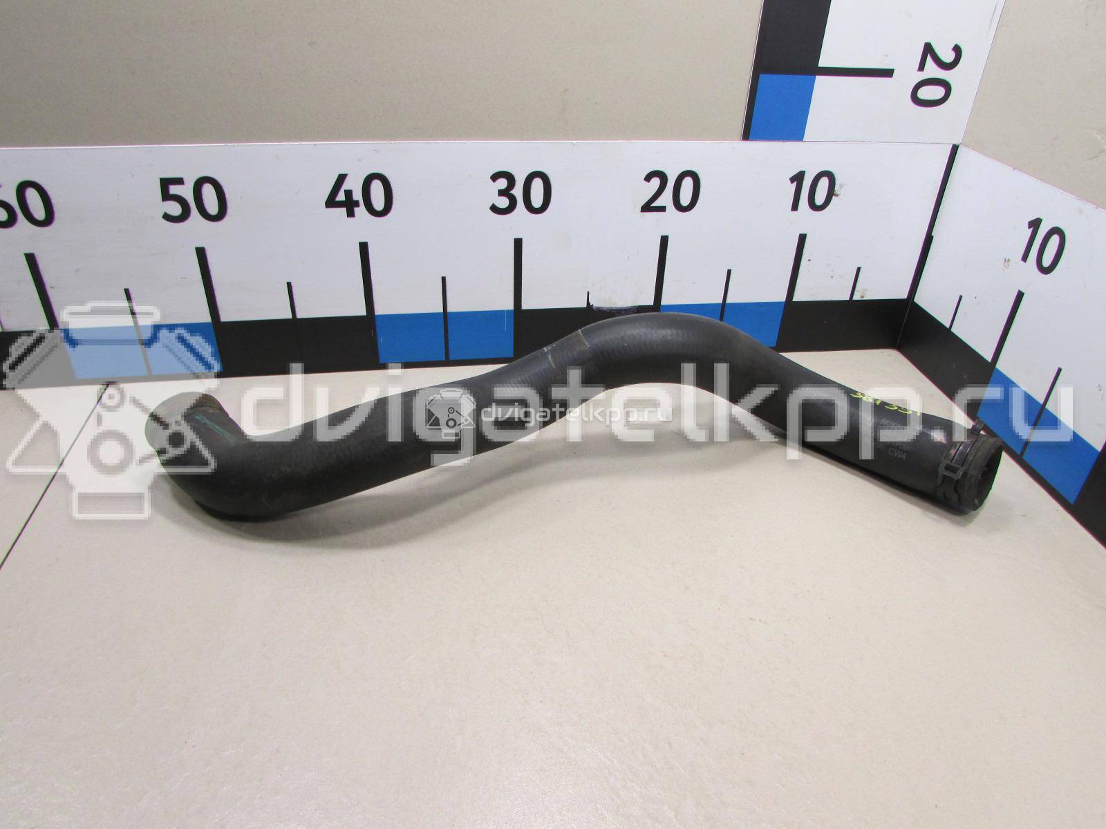 Фото Патрубок радиатора  13291779 для Opel Astra {forloop.counter}}