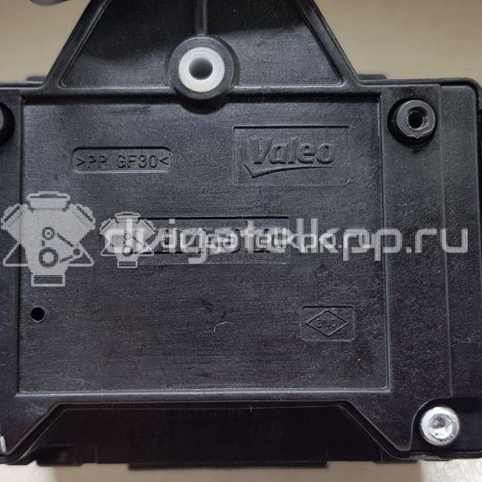 Фото Переключатель стеклоочистителей  8201168016 для Renault Trafic / Captur J5 / Clio