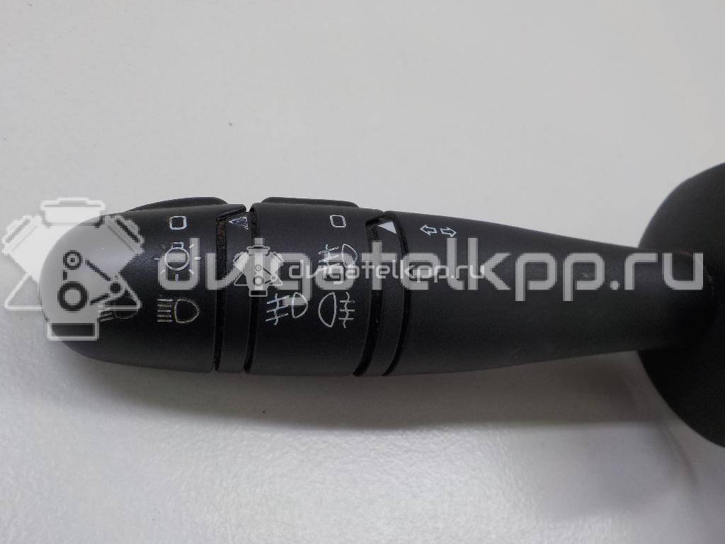 Фото Переключатель поворотов подрулевой  7701059356 для Renault Trafic / Laguna / Vel Satis Bj0 / Espace {forloop.counter}}