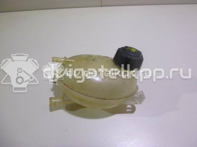 Фото Бачок расширительный  217107259R для Renault Captur J5 / Clio {forloop.counter}}