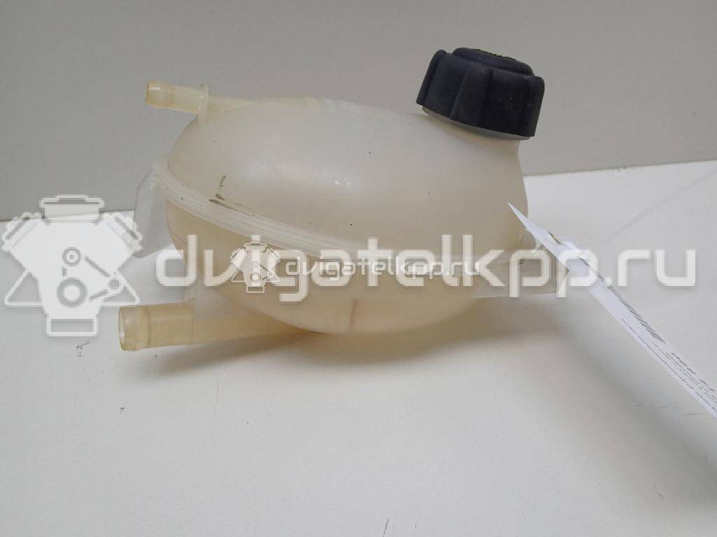 Фото Бачок расширительный  217104354R для Renault Logan / Captur J5 / Clio {forloop.counter}}