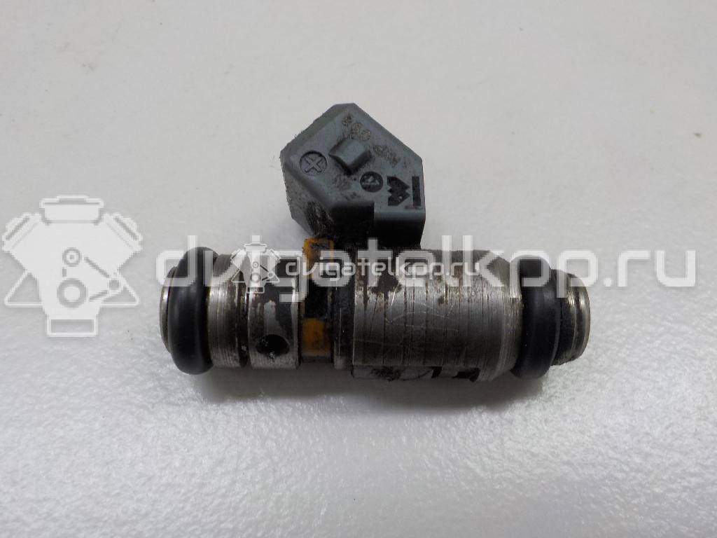 Фото Форсунка инжекторная электрическая  8200058379 для Renault Vel Satis Bj0 / Megane / Laguna / Scénic / Espace {forloop.counter}}