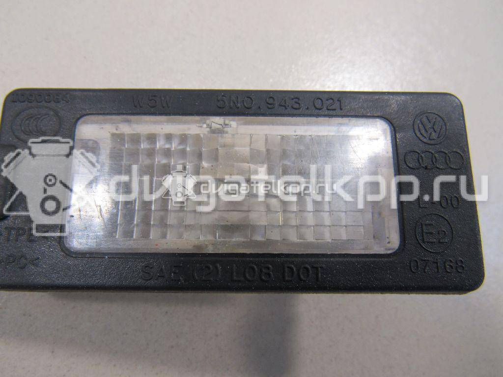 Фото Фонарь подсветки номера  5N0943021B для Seat Ibiza / Alhambra {forloop.counter}}