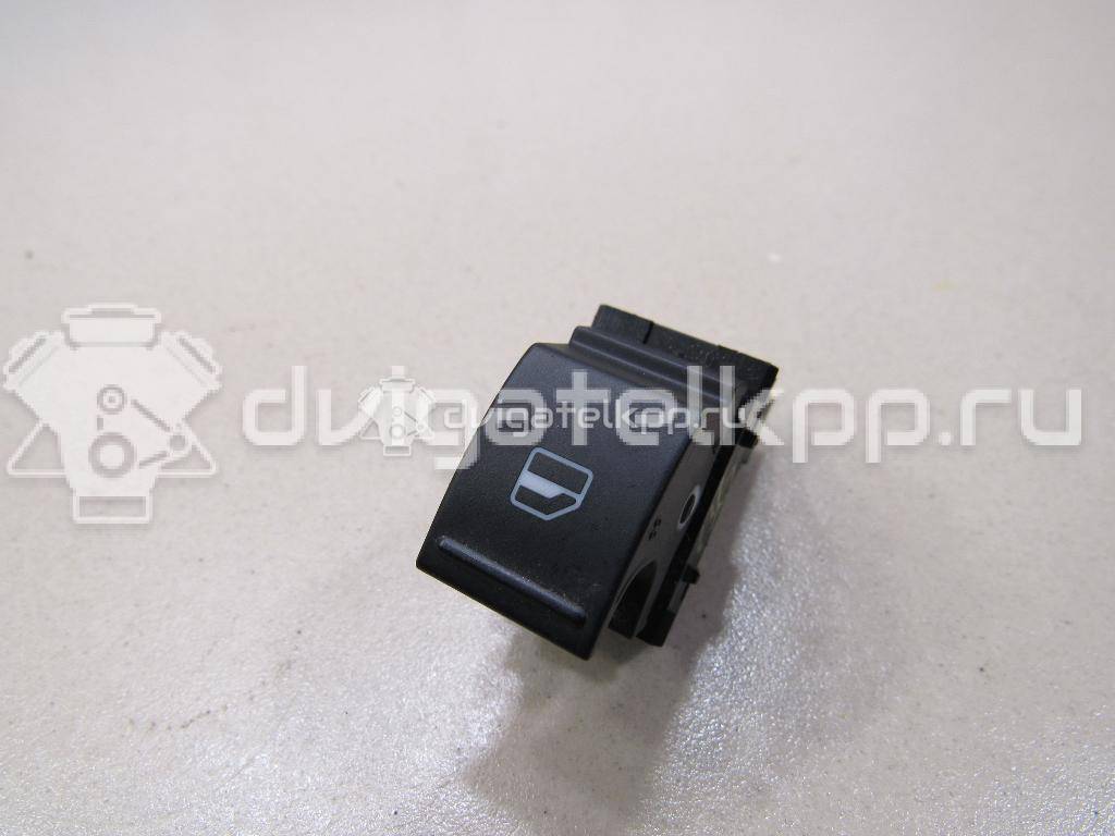 Фото Кнопка стеклоподъемника  7L6959855B для Seat Ibiza / Leon / Toledo / Alhambra / Altea {forloop.counter}}