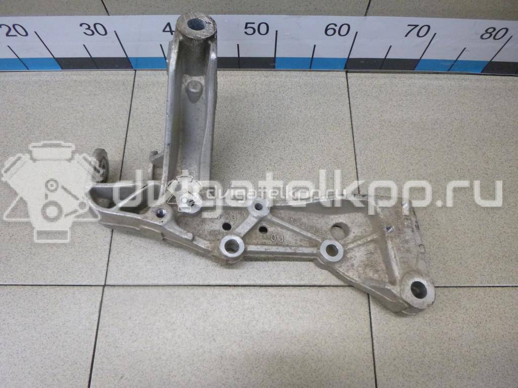 Фото Кронштейн переднего рычага  1K0199296E для skoda Octavia (A5 1Z-) {forloop.counter}}