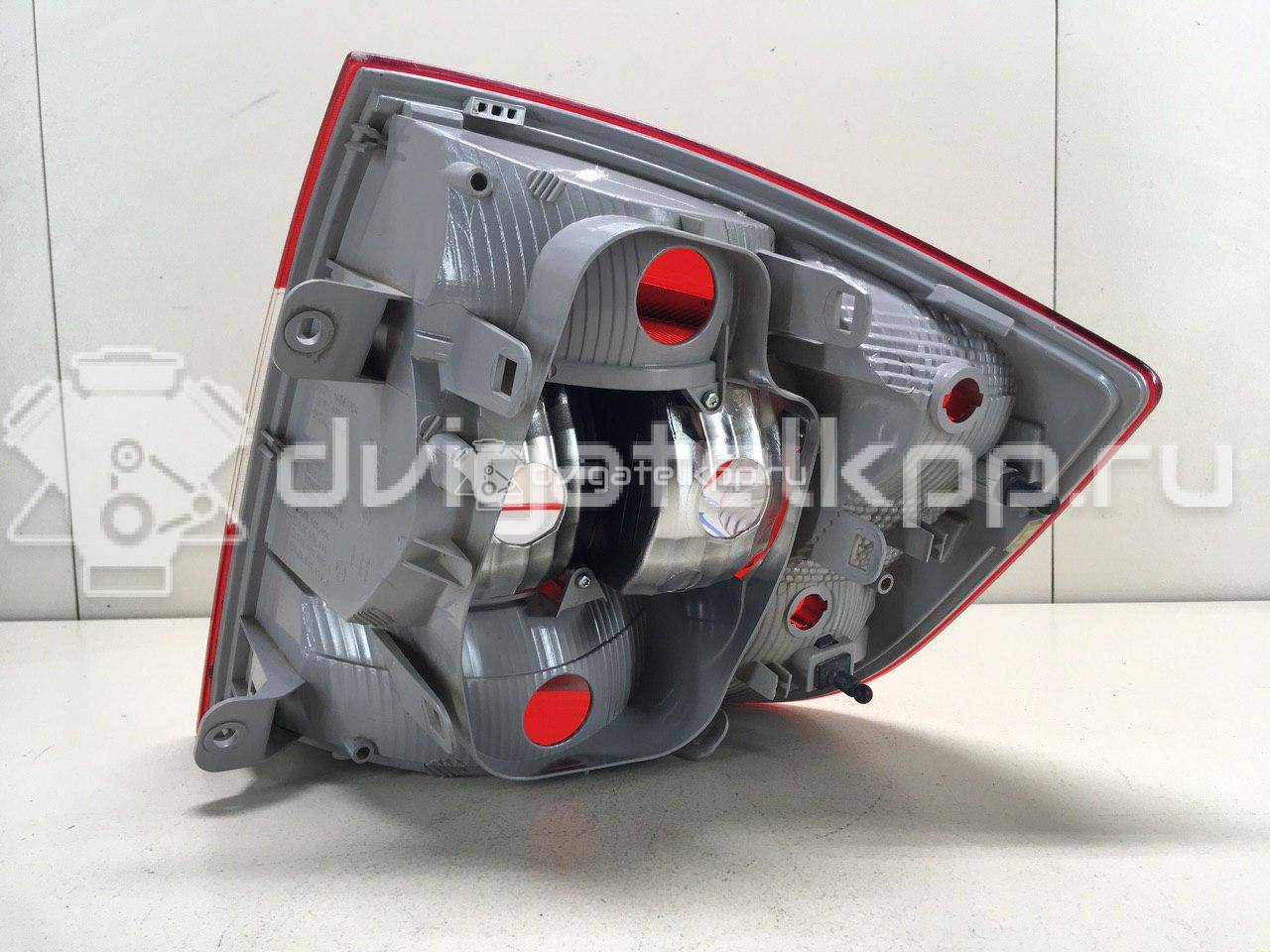 Фото Фонарь задний левый  5JH945111 для Skoda Rapid {forloop.counter}}