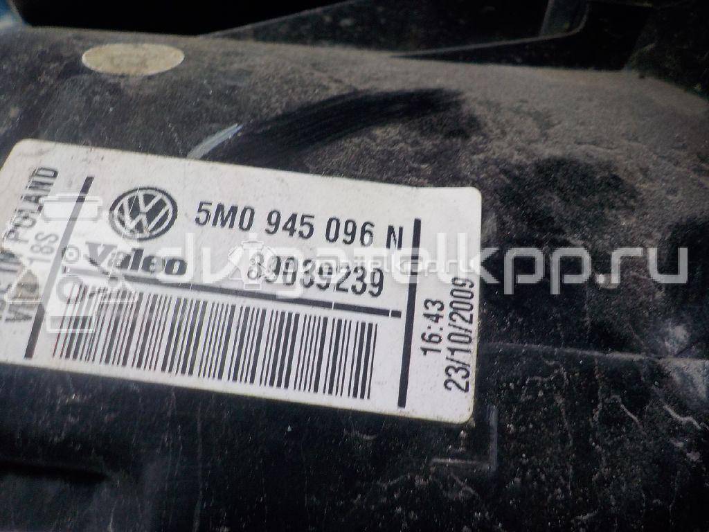 Фото Фонарь задний наружный правый  5M0945096N для Volkswagen Golf {forloop.counter}}