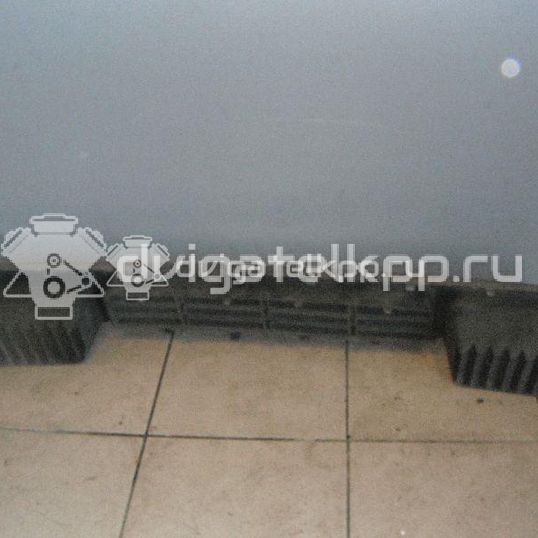 Фото Решетка в бампер центральная  7H08077197G9 для Volkswagen Transporter / Multivan