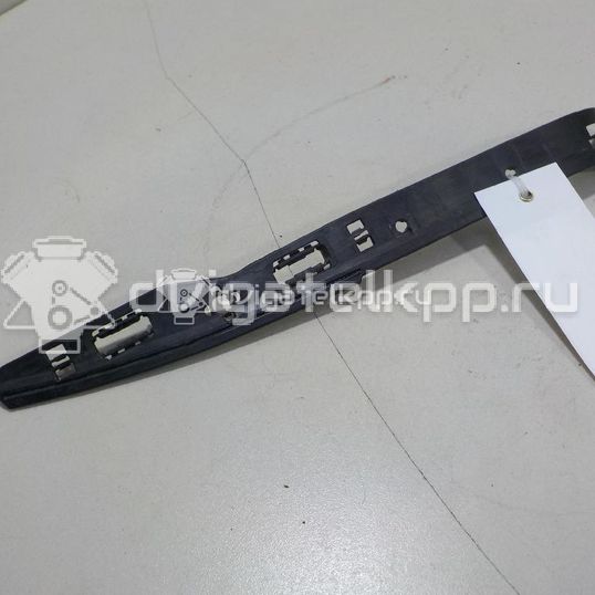 Фото Направляющая переднего бампера правая  7H0807184A для Volkswagen Transporter / Multivan