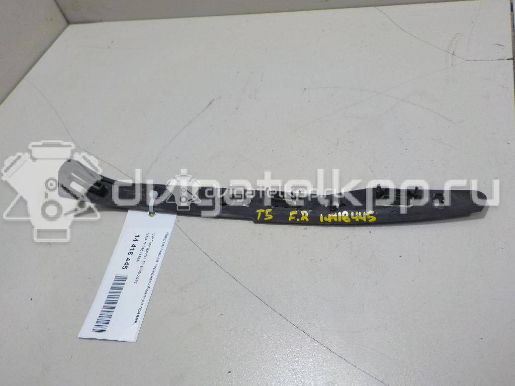 Фото Направляющая переднего бампера правая  7H0807184A для Volkswagen Transporter / Multivan {forloop.counter}}