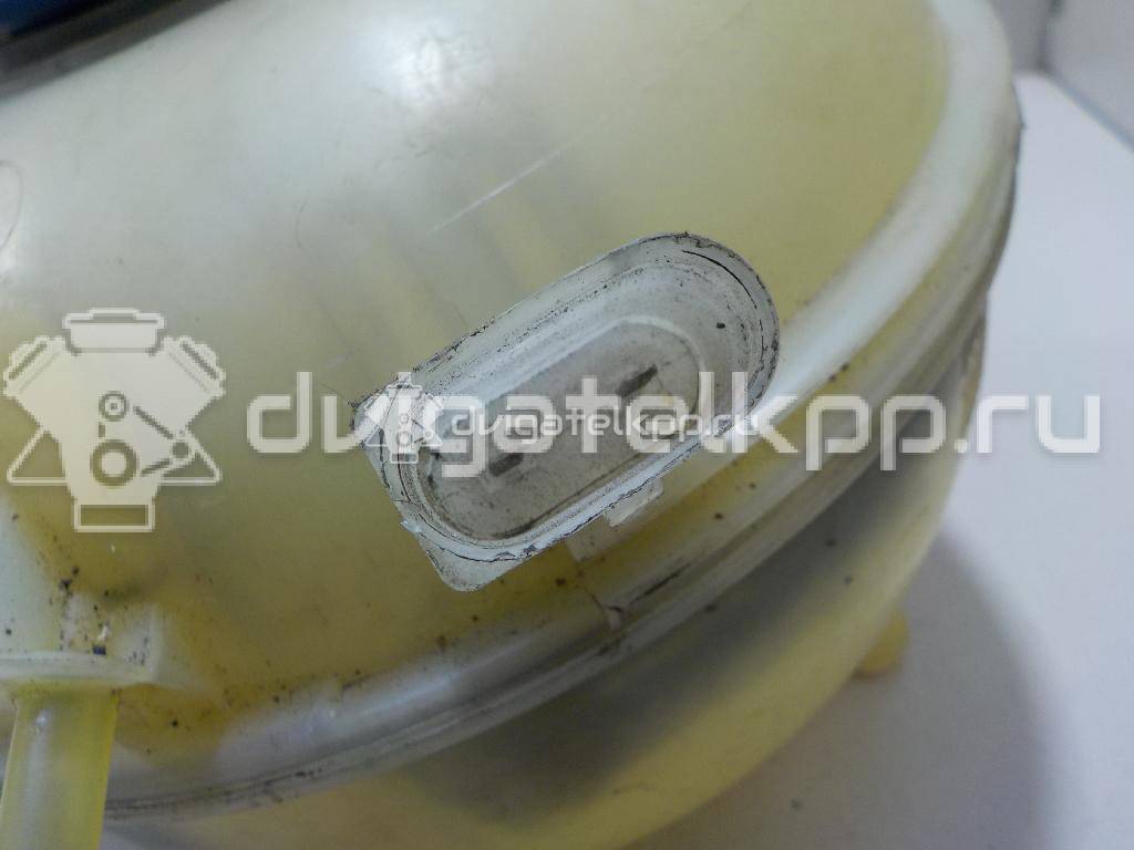 Фото Бачок расширительный  7H0121407C для Volkswagen Transporter / Multivan {forloop.counter}}