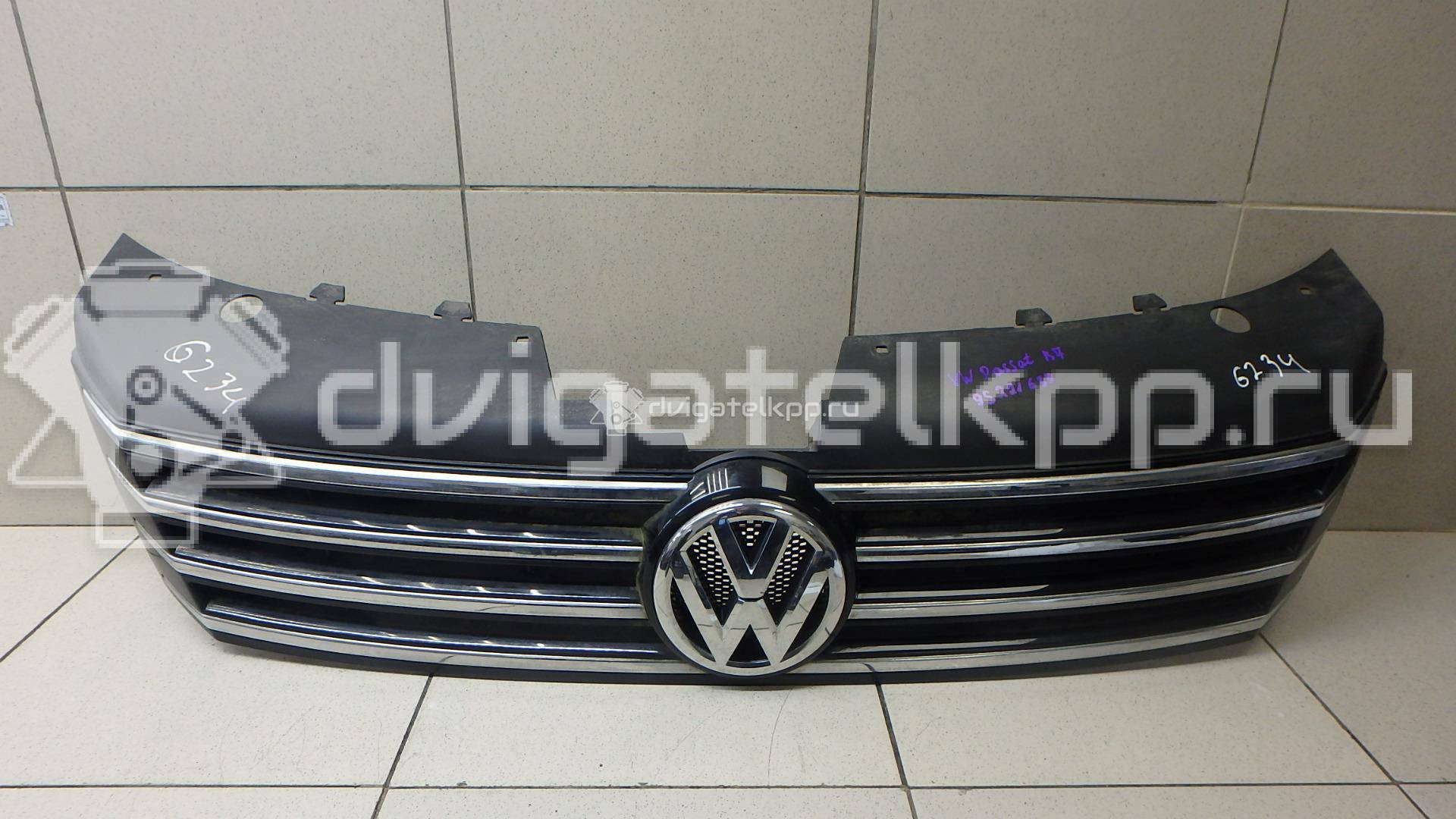 Фото Решетка радиатора  3AA853651OQE для Volkswagen Passat {forloop.counter}}