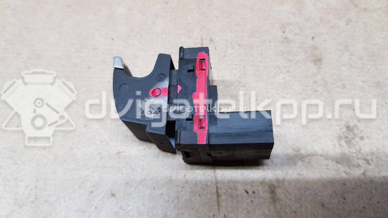 Фото Кнопка стеклоподъемника  3C8959855XSH для vw Passat [B7] {forloop.counter}}
