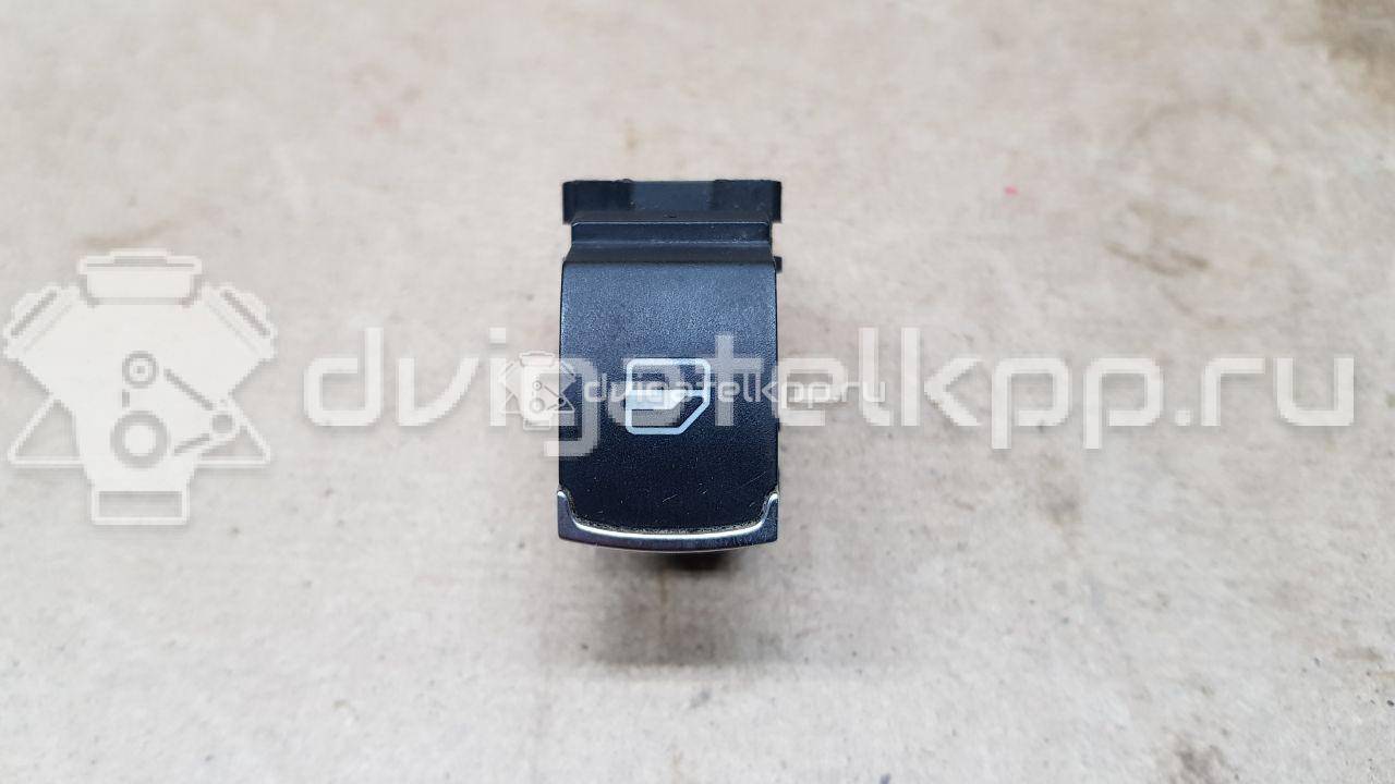 Фото Кнопка стеклоподъемника  3C8959855XSH для vw Passat [B7] {forloop.counter}}
