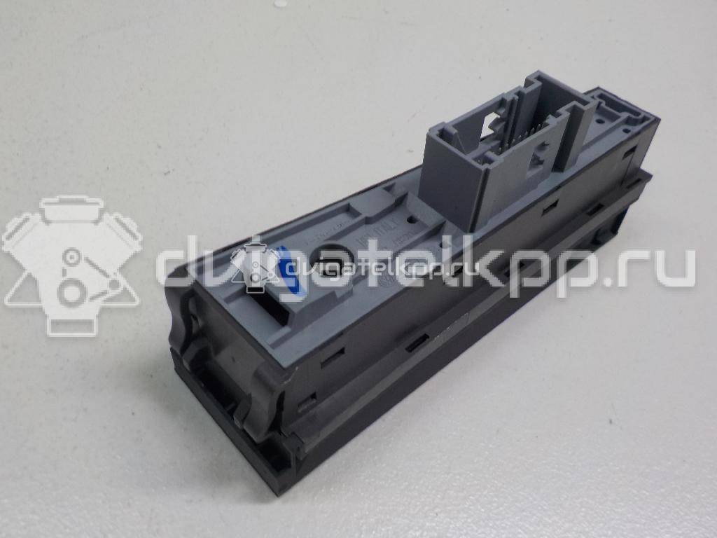 Фото Блок кнопок  3AB927137WHS для vw Passat [B7] {forloop.counter}}