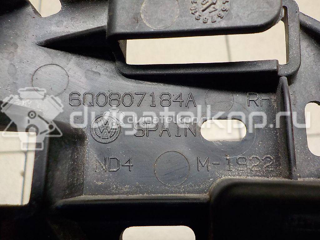 Фото Кронштейн переднего бампера правый  6Q0807184A для Volkswagen Polo / Golf {forloop.counter}}