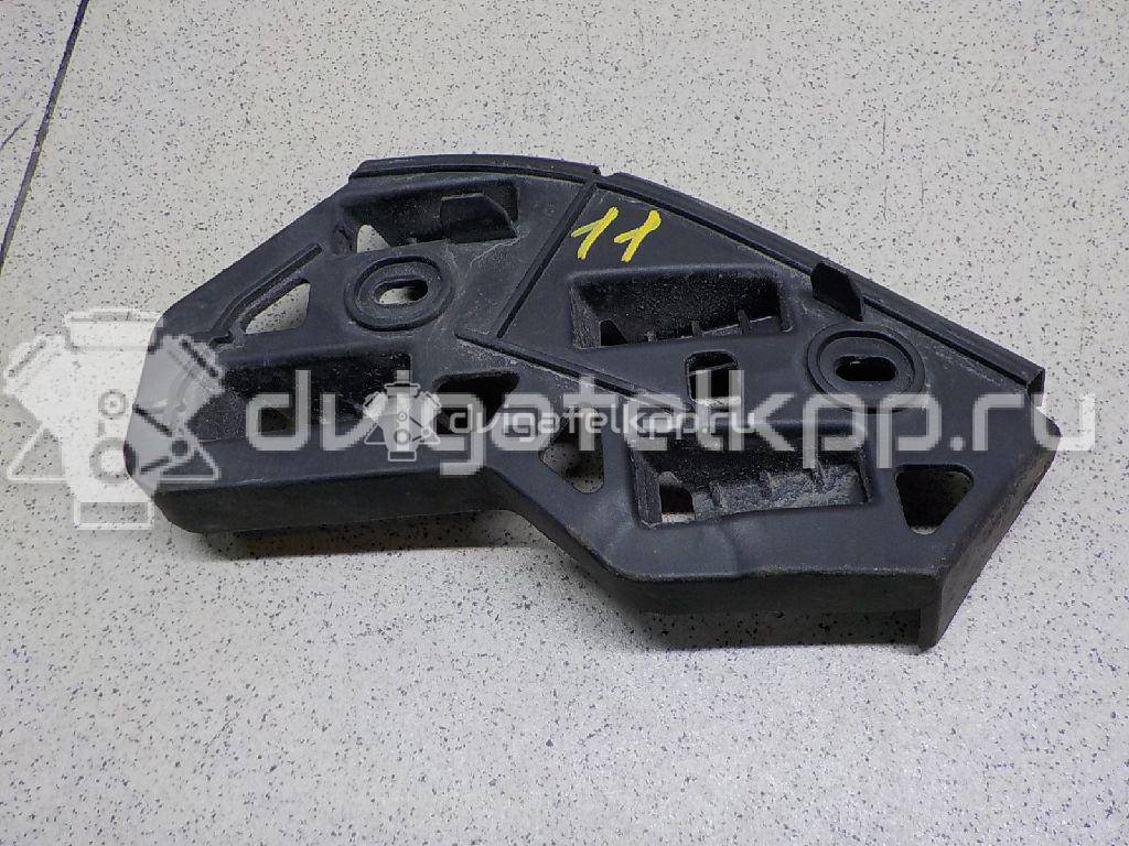 Фото Кронштейн переднего бампера правый  6Q0807184A для Volkswagen Polo / Golf {forloop.counter}}