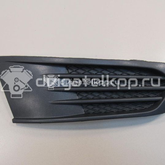 Фото Решетка в бампер правая  6RU853666C для Volkswagen Polo / Jetta