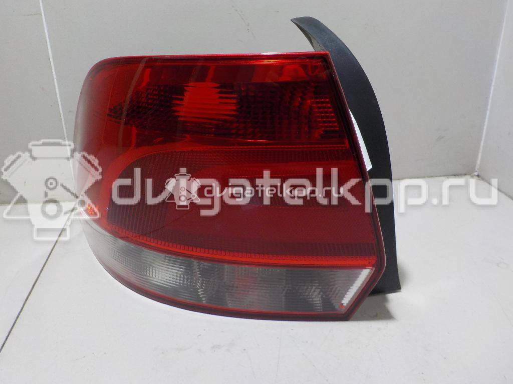 Фото Фонарь задний левый  6RU945111F для Volkswagen Polo {forloop.counter}}