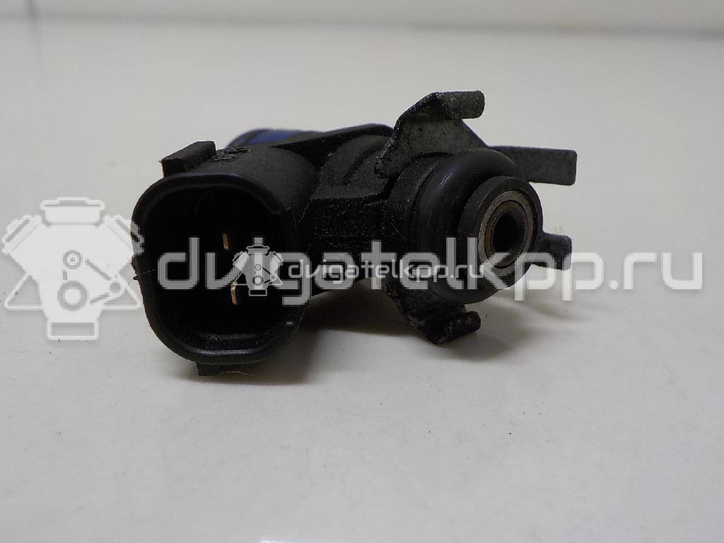 Фото Форсунка инжекторная электрическая  036906031AB для Volkswagen Polo {forloop.counter}}