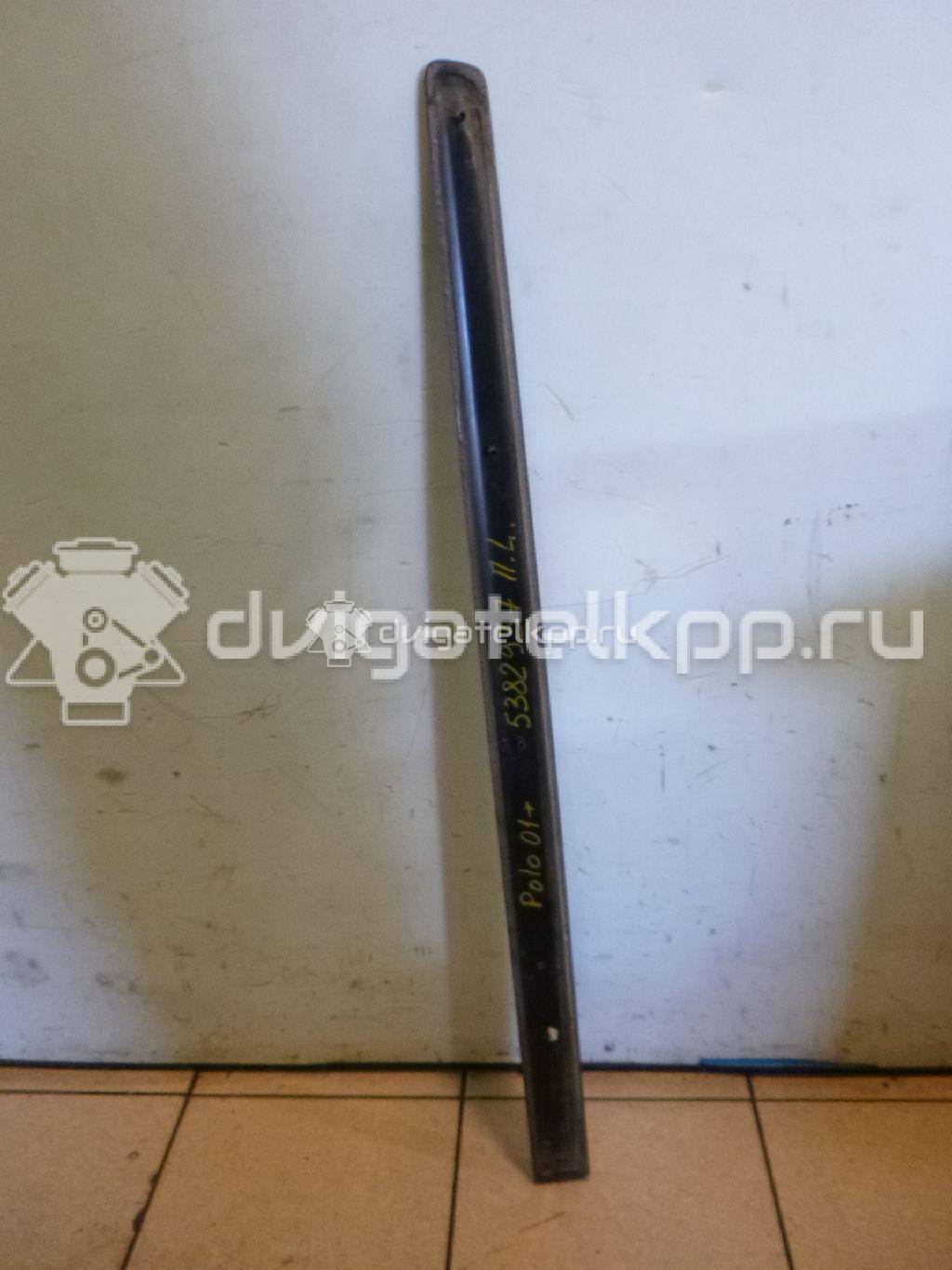 Фото Молдинг передней левой двери  6Q48535159B9 для Volkswagen Polo {forloop.counter}}