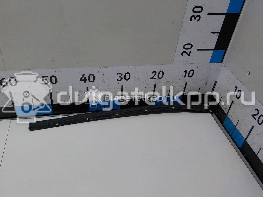 Фото Уплотнитель двери  1K8837715B для vw Scirocco {forloop.counter}}