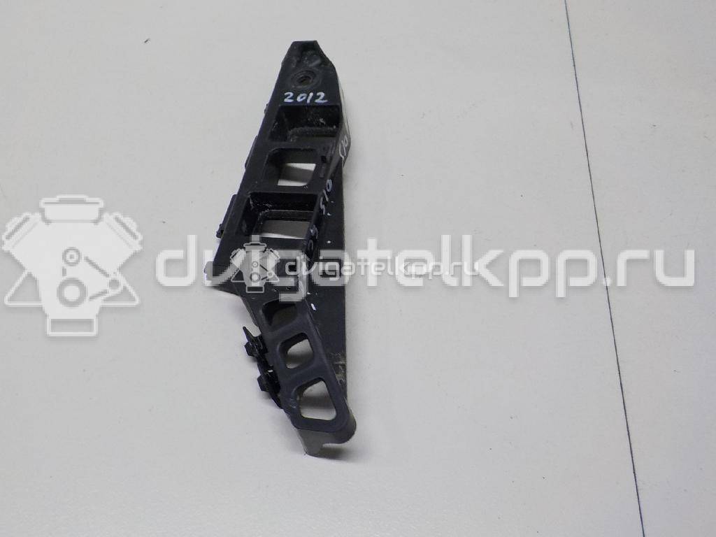 Фото Кронштейн переднего бампера правый  1K8807184B для Volkswagen Scirocco {forloop.counter}}