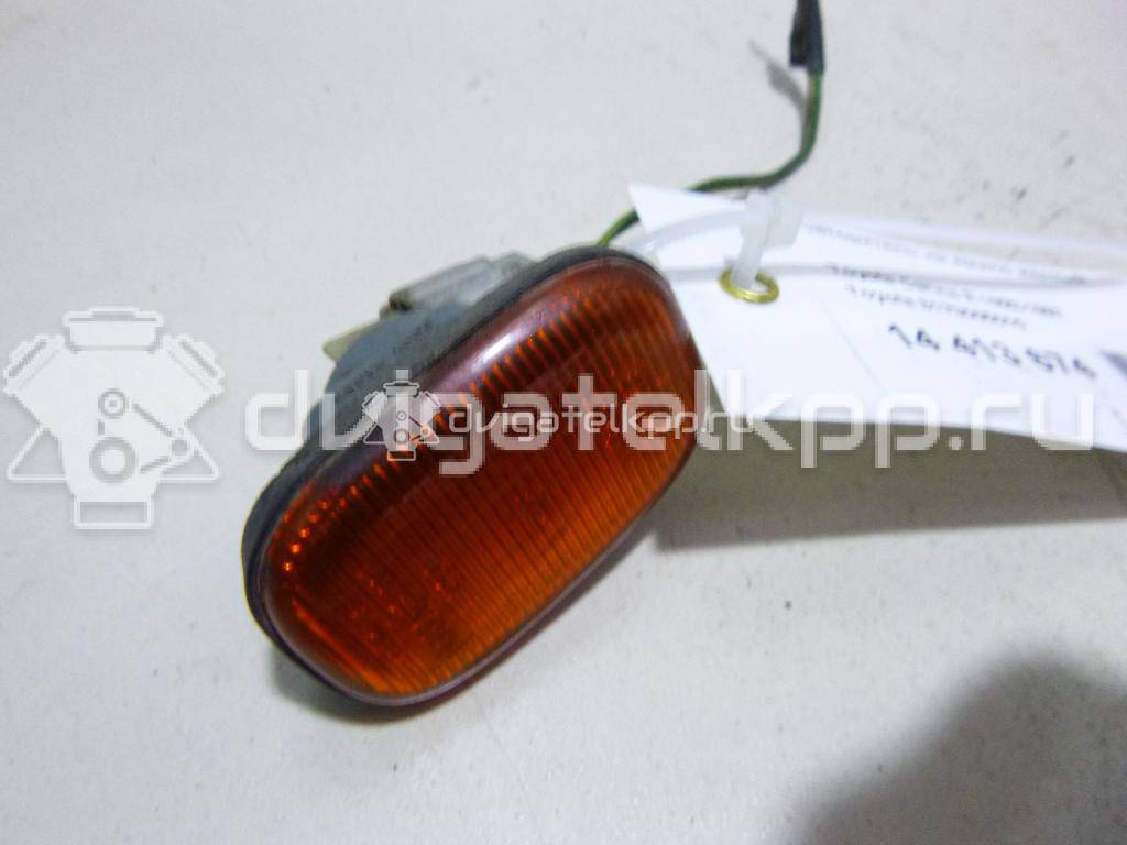 Фото Повторитель на крыло желтый  8173005010 для Toyota Carina / Starlet / Prius / Rav 4 / Mr 2 {forloop.counter}}