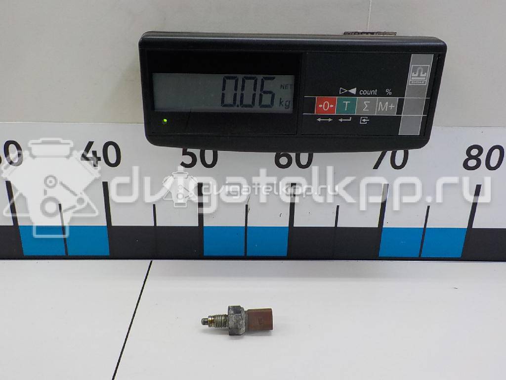 Фото Датчик включения заднего хода  02T945415P для Audi A6 / A3 / Tt / A1 / A2 8Z0 {forloop.counter}}