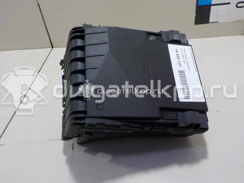 Фото Блок предохранителей  1K0937125D для audi A3 [8PA] Sportback {forloop.counter}}