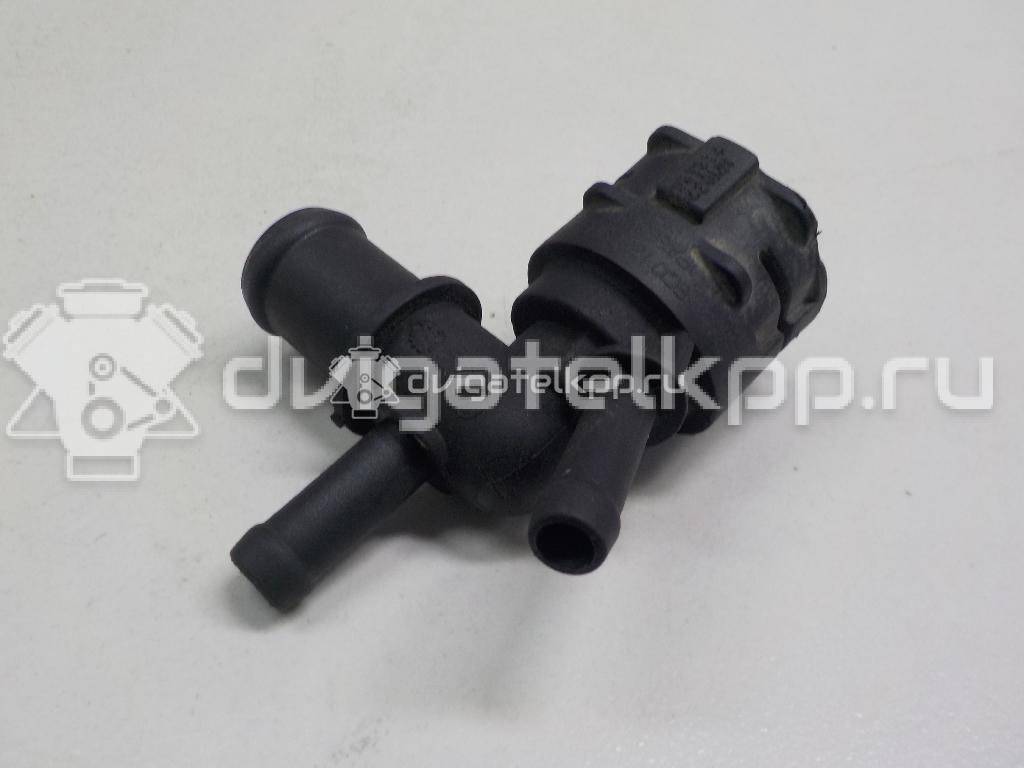 Фото Фланец двигателя системы охлаждения  5Q0122291E для Audi A3 {forloop.counter}}