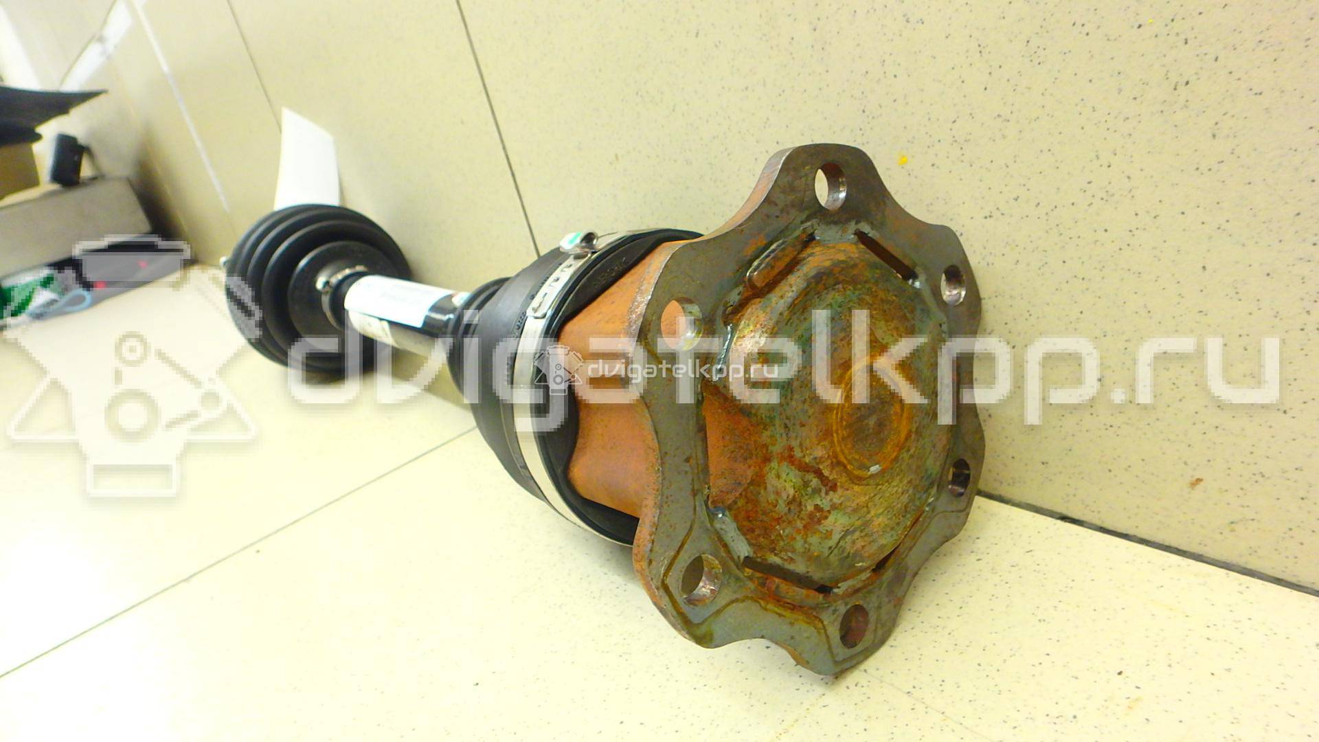 Фото Полуось передняя  8K0407271AJ для Audi A5 / A4 {forloop.counter}}