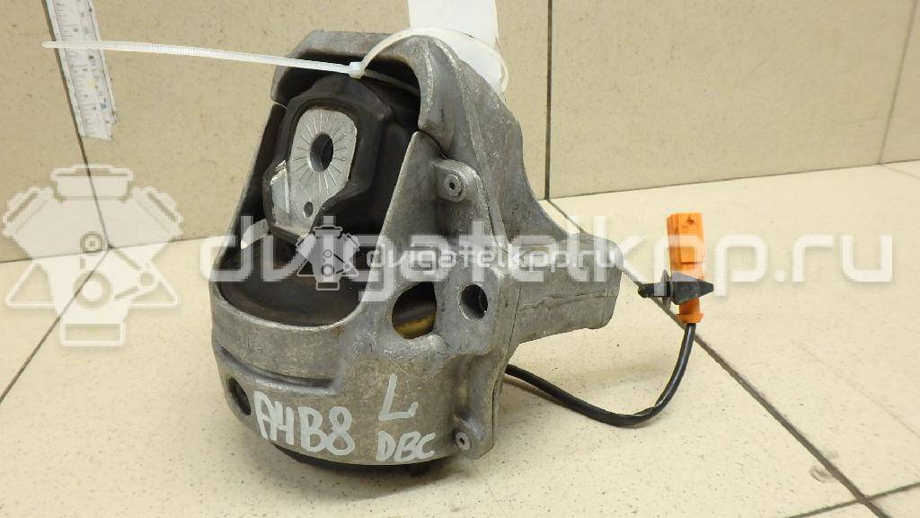 Фото Опора двигателя левая  8R0199381E для Audi A5 / A4 / Q5 {forloop.counter}}
