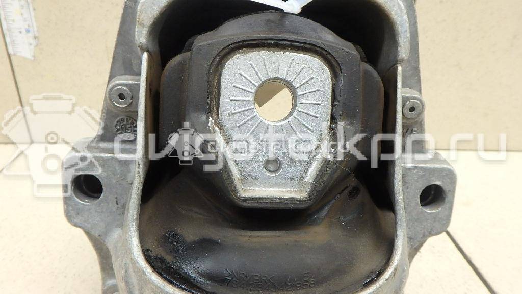 Фото Опора двигателя левая  8R0199381E для Audi A5 / A4 / Q5 {forloop.counter}}