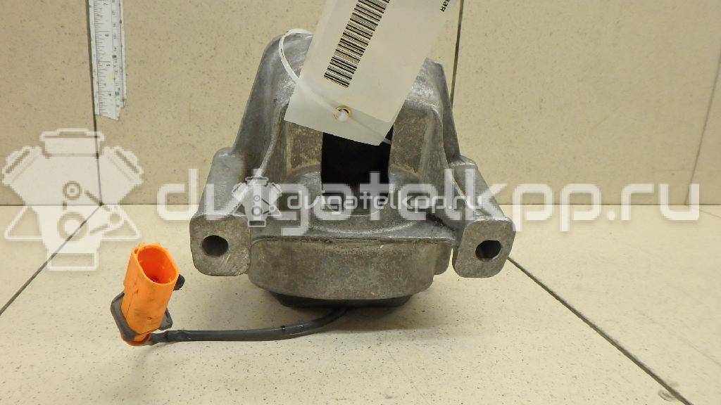 Фото Опора двигателя левая  8R0199381E для Audi A5 / A4 / Q5 {forloop.counter}}