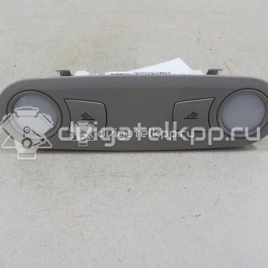 Фото Плафон салонный  8t0947111a13u для audi A4 [B8]