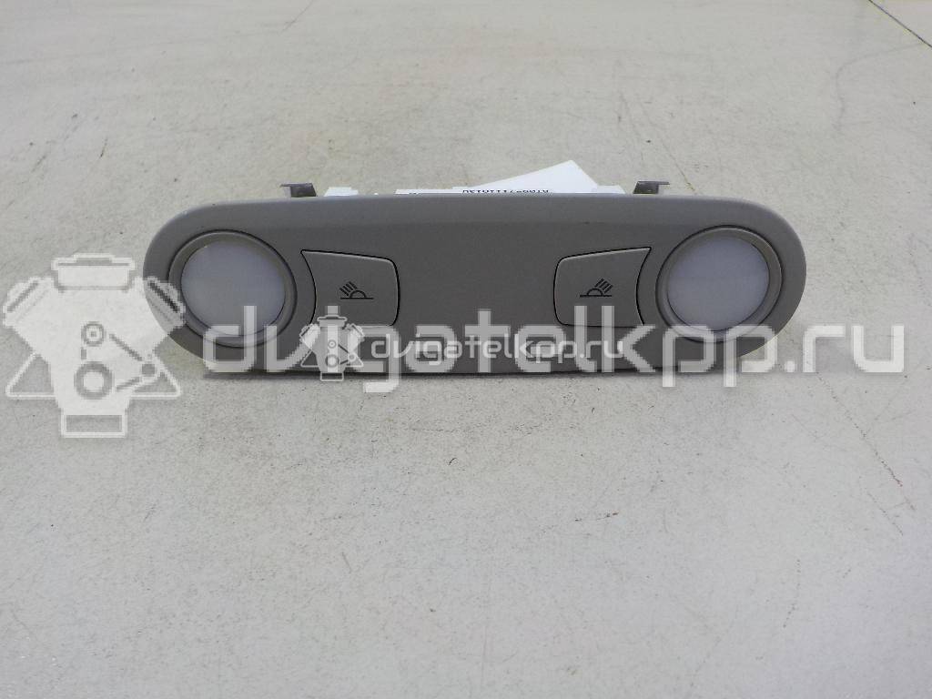 Фото Плафон салонный  8t0947111a13u для audi A4 [B8] {forloop.counter}}