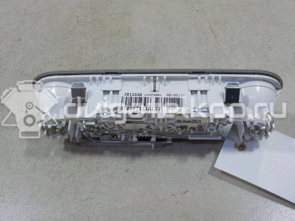 Фото Плафон салонный  8t0947111a13u для audi A4 [B8] {forloop.counter}}