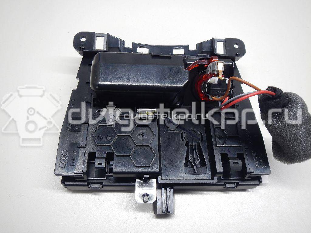 Фото Пепельница передняя  8K0857951C для audi A4 [B8] {forloop.counter}}